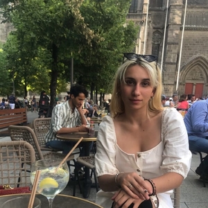 Romane - Prof d'aide aux devoirs - Clermont-Ferrand