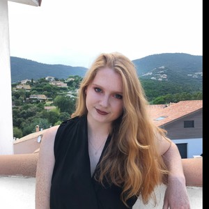 Coralie - Prof de maths - Paris