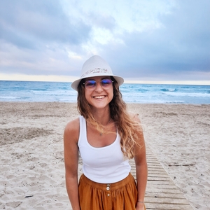 Sarah - Prof de biologie - Rodez