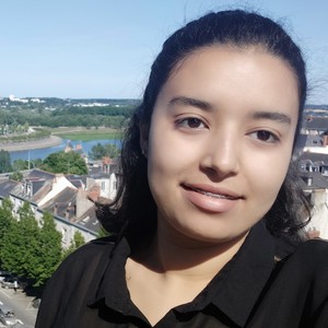Khouloud - Prof de maths - Savigny-sur-Orge