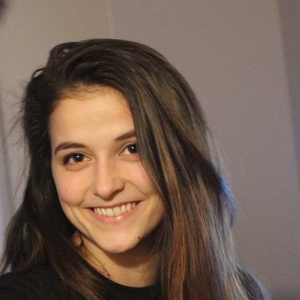 Fanny - Prof de maths - Antony