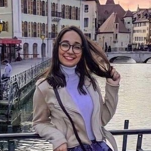 Houda - Prof de maths - Paris