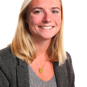 Julie - Prof de maths - Mérignac
