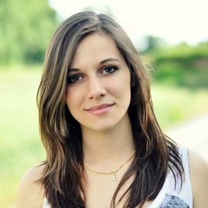 Eva - Prof de maths - Paris