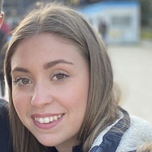 Lisa - Prof d'aide aux devoirs - Alès
