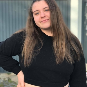 Laura - Prof d'aide aux devoirs - Rumes
