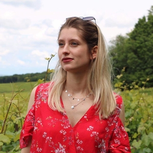 Noémie - Prof de photoshop - Rancennes