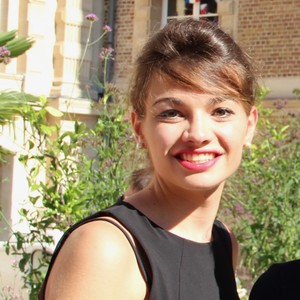 Carla - Prof de maths - Cenon
