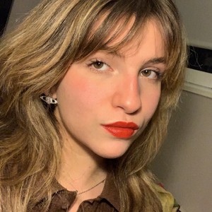 Mary - Prof de français - Paris