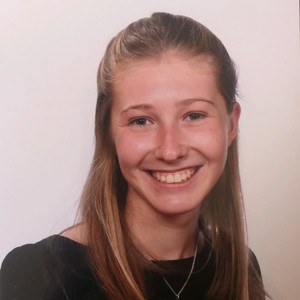 Pauline - Prof de maths - Ecublens