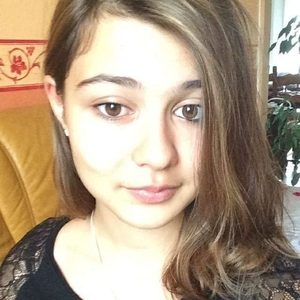 Amandine - Prof d'aide aux devoirs - Niort