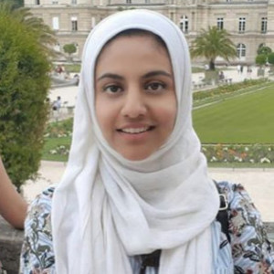 Sana - Prof d'anglais - Évry-Courcouronnes