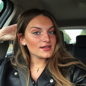 Célia - Prof de français - Vaires-sur-Marne