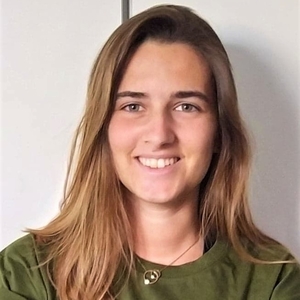 Maëva - Prof de maths - Besançon
