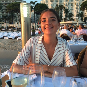 Marine - Prof de maths - Neuilly-sur-Seine