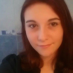 Laura - Prof de français - Guinglange