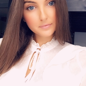 Laurie - Prof de maths - Lyon