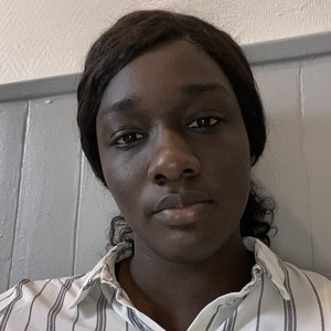 Fatou bientou - Prof de maths - La Courneuve
