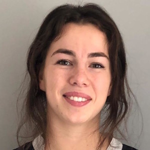 Clara - Prof de soutien scolaire - Paris