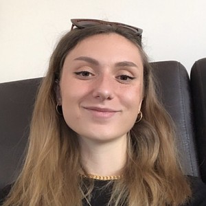 Camille - Prof d'aide aux devoirs - Tours