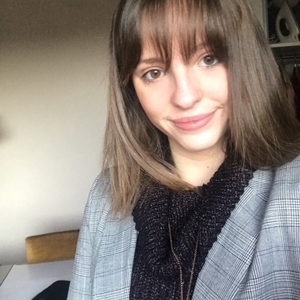 Léna - Prof de français - Allonne