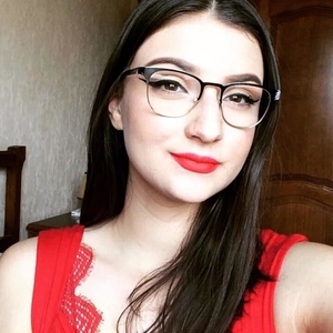 Chloé - Prof d'histoire - Grenoble