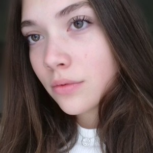 Anaïs - Prof d'aide aux devoirs - Saint-Étienne