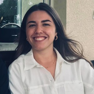 Julie - Prof d'aide aux devoirs - Villeurbanne