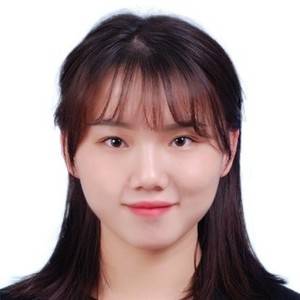 Chloe - Prof de chinois - Angers