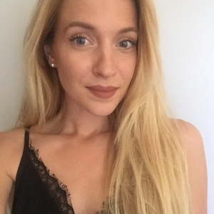 Julie - Prof de maths - Brignais