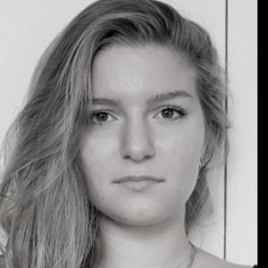 Léa - Prof de maths - Paris