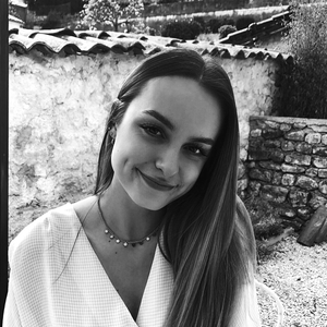 Lola - Prof de maths - Cognac
