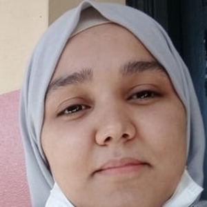 KHADIJA - Prof de maths - Le Fossat