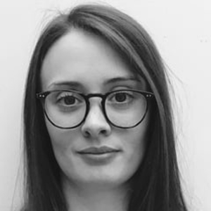 Megane - Prof d'économie - Paris