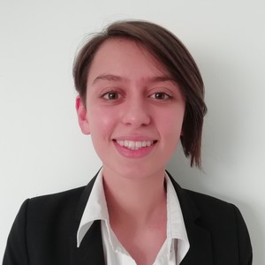 Axelle - Prof d'anglais - Seynod