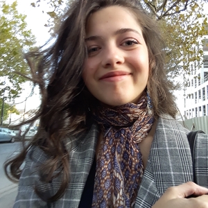Clémentine - Prof de français - Paris