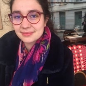 Louise - Prof d'histoire - Paris