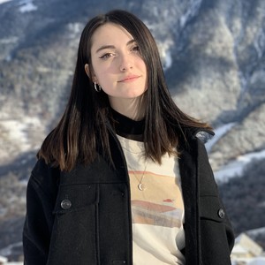 Lila-Naïs - Prof d'initiation informatique - Grenoble