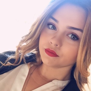 Chloé - Prof d'aide aux devoirs - Roumare