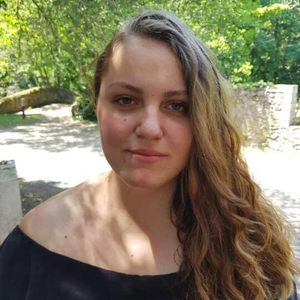 Laura - Prof d'espagnol - Sainte-Florine