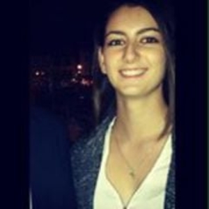 Julie - Prof de maths - Paris
