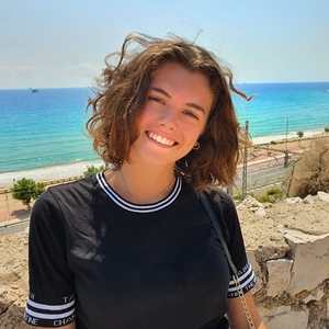 Mélanie - Prof d'aide aux devoirs - Grenoble