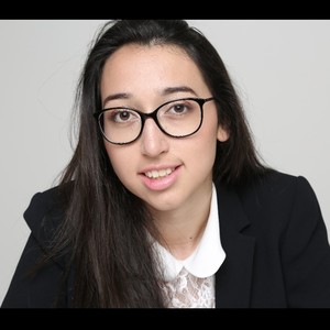 Louise - Prof de maths - Saint-Pierre-du-Perray