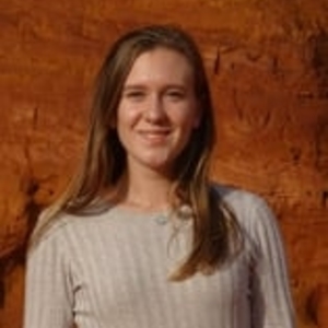 Ludivine - Prof de maths - Saint-Thibault-des-Vignes