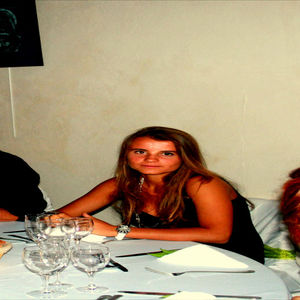 Julie - Prof de maths - Launaguet