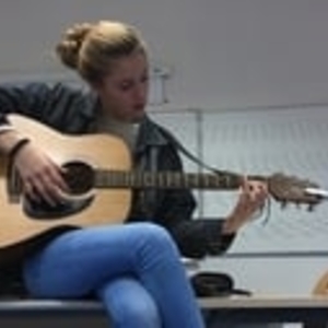 Gabie - Prof de solfège - Saint-Cyr-sur-Loire