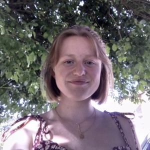 Leonie - Prof d'aide aux devoirs - Mandres-sur-Vair