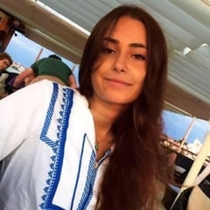Eva - Prof de français - Paris