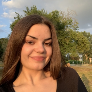 Hanna - Prof de maths - Le Mans