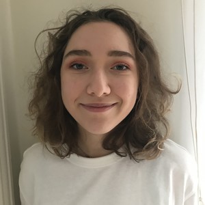 Julie - Prof d'aide aux devoirs - Courbevoie